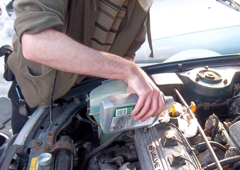 How to Change Oil on Toyota Corolla
